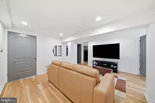 6410 Bushey Dr, Temple Hills, MD 20748 - Photo 34