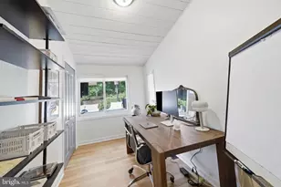 6410 Bushey Dr, Temple Hills, MD 20748 - Photo 30