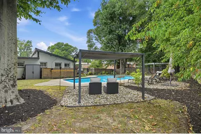 6410 Bushey Drive, Temple Hills, MD 20748 - Photo 6