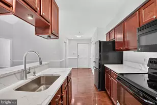 9816 Lake Pointe Ct, Upper Marlboro, MD 20774 - Photo 6