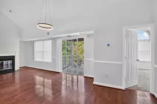 9816 Lake Pointe Ct, Upper Marlboro, MD 20774 - Photo 2