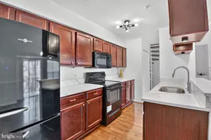 9816 Lake Pointe Ct, Upper Marlboro, MD 20774 - Photo 4