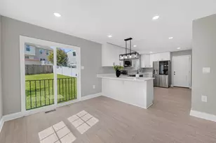 5300 Broadwater St, Temple Hills, MD 20748 - Photo 14