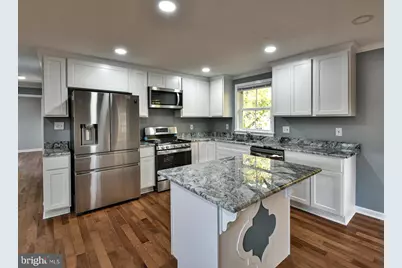 5812 Suitland Road #(MAIN LEVEL), Suitland, MD 20746 - Photo 6