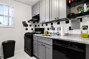 3839 Hamilton St, Hyattsville, MD 20781 - Photo 8
