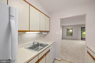 12319 Stonehaven Ln, Bowie, MD 20715 - Photo 12