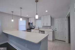 5303 62nd Ave, Riverdale, MD 20737 - Photo 4