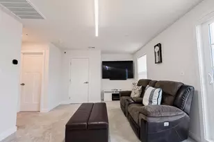 612 Maple Lawn Dr, Bowie, MD 20716 - Photo 32
