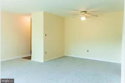 5201 Newton Street #202, Bladensburg, MD 20710 - Photo 10