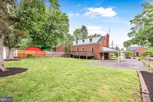 6902 21st Ave, Hyattsville, MD 20783 - Photo 2