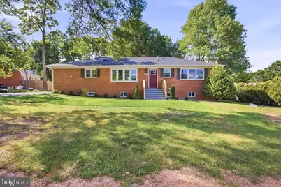 6620 Napoli Road, Temple Hills, MD 20748 - Photo 2