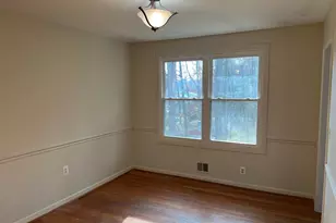 9206 St Andrews Pl, College Park, MD 20740 - Photo 4