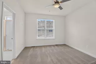 9904 Wood Edge Wy, Lanham, MD 20706 - Photo 8