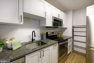 9 Southway, Greenbelt, MD 20770 - Photo 14