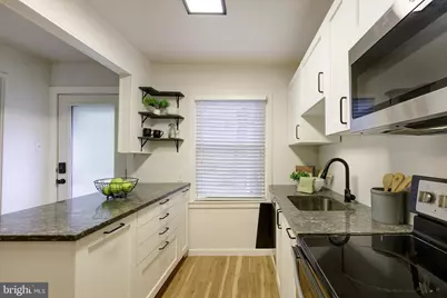 9 Southway, Greenbelt, MD 20770 - Photo 10