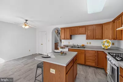 10209 Balsam Poplar Place, Bowie, MD 20721 - Photo 6