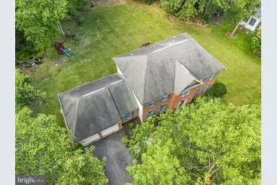 8106 Cedargate Place, Glenn Dale, MD 20769 - Photo 6