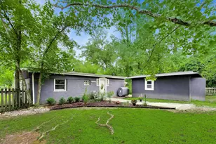 13514 Livingston Rd, Clinton, MD 20735 - Photo 2