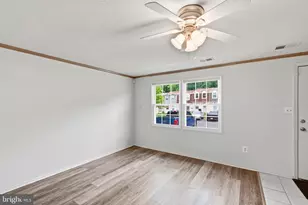 1924 Dutch Village Dr, Hyattsville, MD 20785 - Photo 16