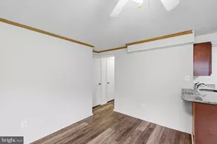 1924 Dutch Village Dr, Hyattsville, MD 20785 - Photo 14