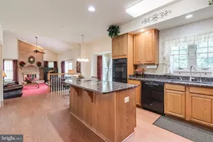 2001 Clearwood Dr, Bowie, MD 20721 - Photo 12