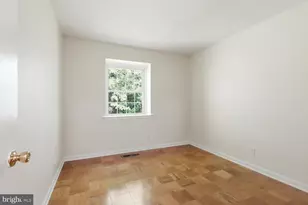 5920 Westchester Park Dr, College Park, MD 20740 - Photo 30