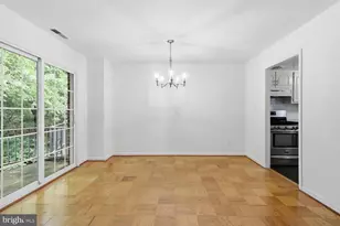 5920 Westchester Park Dr, College Park, MD 20740 - Photo 12
