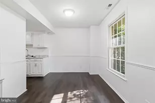 5920 Westchester Park Dr, College Park, MD 20740 - Photo 6