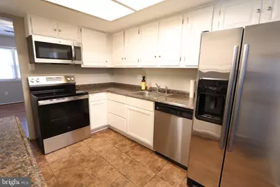 12512 Woodstock Drive E, Upper Marlboro, MD 20772 - Photo 6