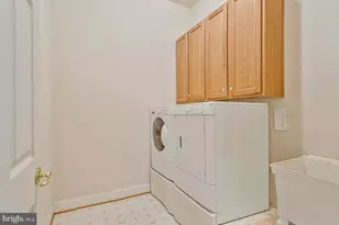 7115 Piney Woods Pl, Laurel, MD 20707 - Photo 14