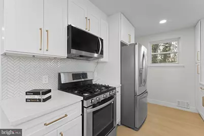 5117 Emo Street, Capitol Heights, MD 20743 - Photo 12
