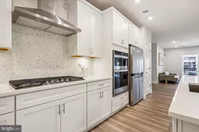 104 Saint Ives Place #209, Oxon Hill, MD 20745 - Photo 2