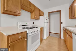 1016 Harrison Dr, Laurel, MD 20707 - Photo 10