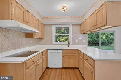 8798 Oxwell Lane, Laurel, MD 20708 - Photo 4