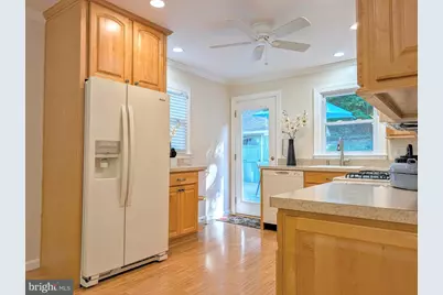 8 Empire Place, Greenbelt, MD 20770 - Photo 8