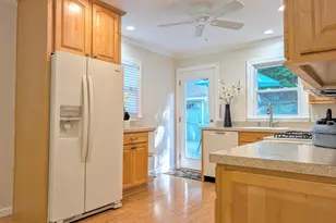 8 Empire Pl, Greenbelt, MD 20770 - Photo 8