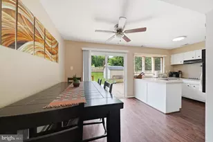 16010 Pond Meadow Ln, Bowie, MD 20716 - Photo 10