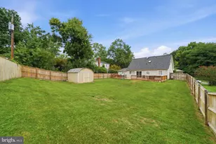 16010 Pond Meadow Ln, Bowie, MD 20716 - Photo 46