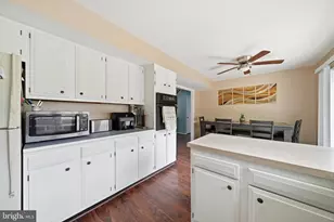 16010 Pond Meadow Ln, Bowie, MD 20716 - Photo 20
