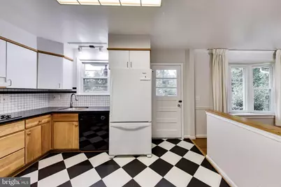 3510 Marlbrough Way, College Park, MD 20740 - Photo 14