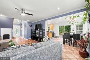 16201 Pond Meadow Ln, Bowie, MD 20716 - Photo 6