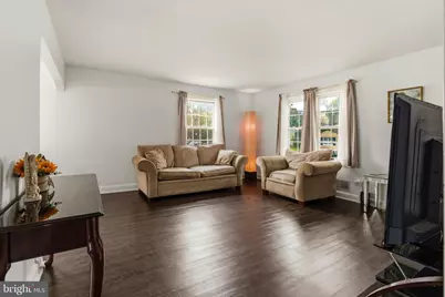 8902 Marquis Lane, Clinton, MD 20735 - Photo 6