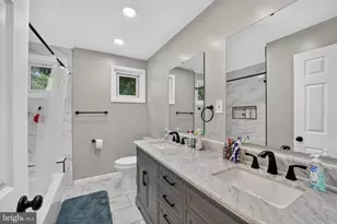 5509 Henderson Way, Suitland, MD 20746 - Photo 2