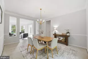 8105 Overfield Ct, Bowie, MD 20715 - Photo 10