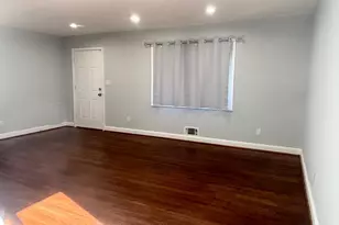 9103 Wallace Rd, Lanham, MD 20706 - Photo 4