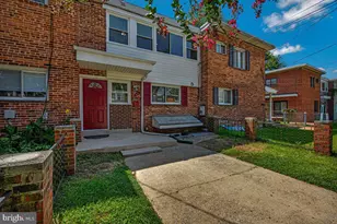 915 E Meadows Ct, Oxon Hill, MD 20745 - Photo 2