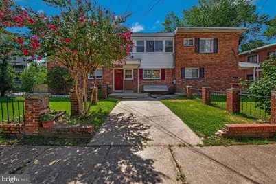 915 E Meadows Court, Oxon Hill, MD 20745 - Photo 4