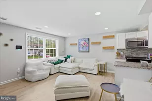 1859 Village Green, Hyattsville, MD 20785 - Photo 4