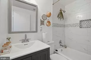 1859 Village Green, Hyattsville, MD 20785 - Photo 18