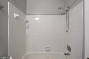 14122 Oakpointe Dr, Laurel, MD 20707 - Photo 22
